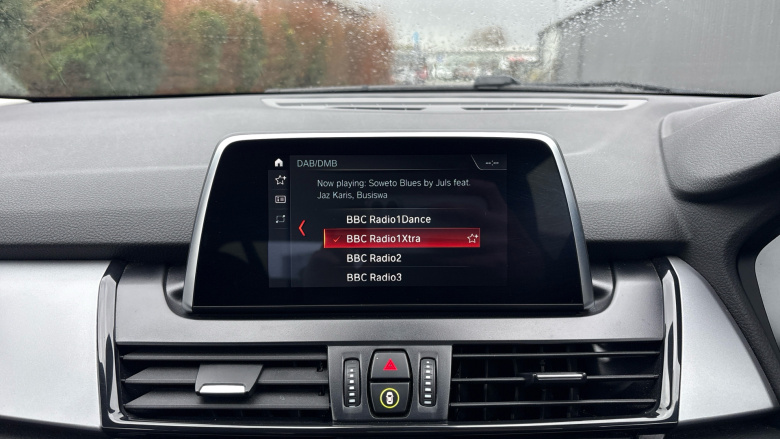 BMW 2 Series 218i SE 5dr Petrol Estate